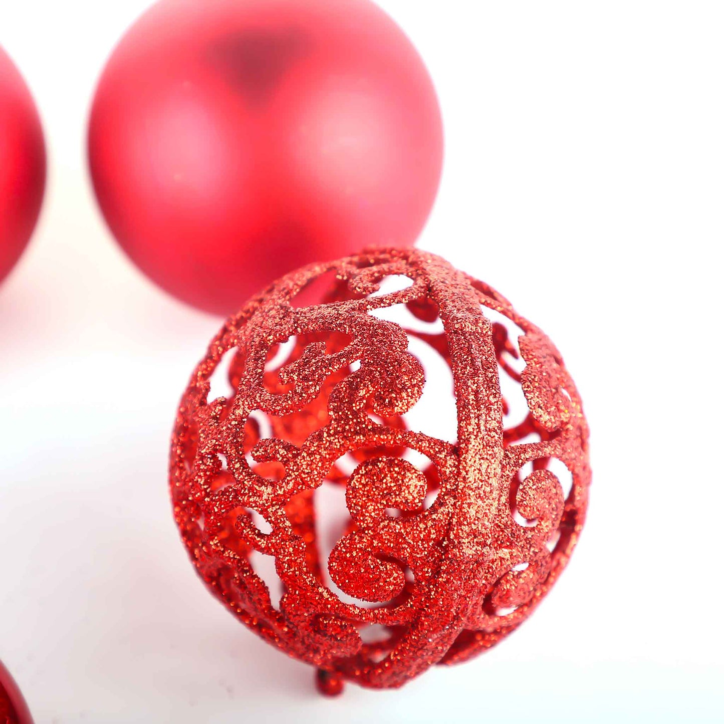 12 Piece Assorted Balls (6cm) -Red