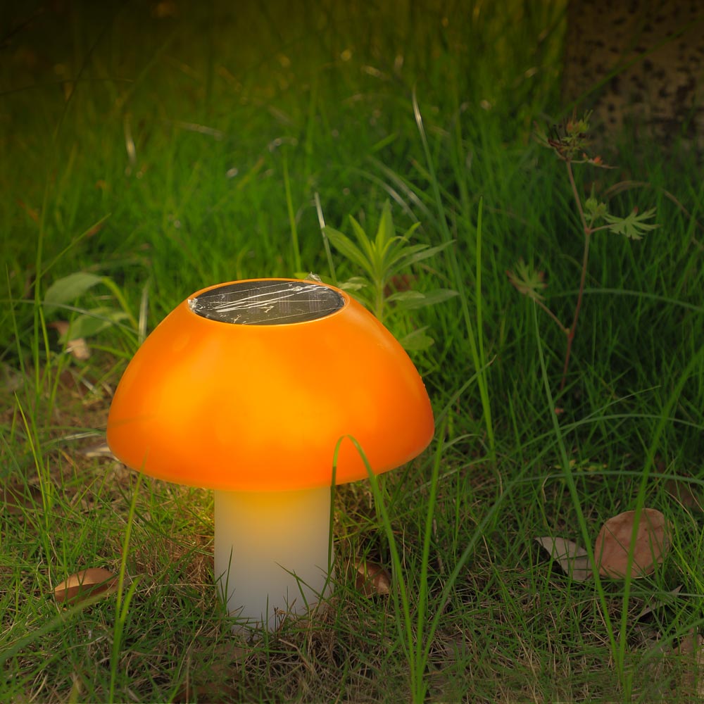 Solar Toadstool Stake Light