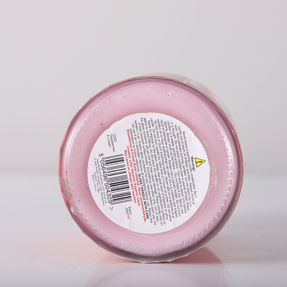 18Oz Scented Jar Candle Strawberries & Cream