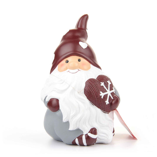Xmas Gnome Holding Heart
