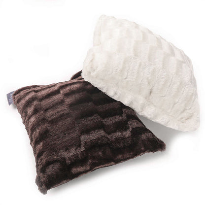 Arctic 18Inch Cushion (Cream/Chocolate)